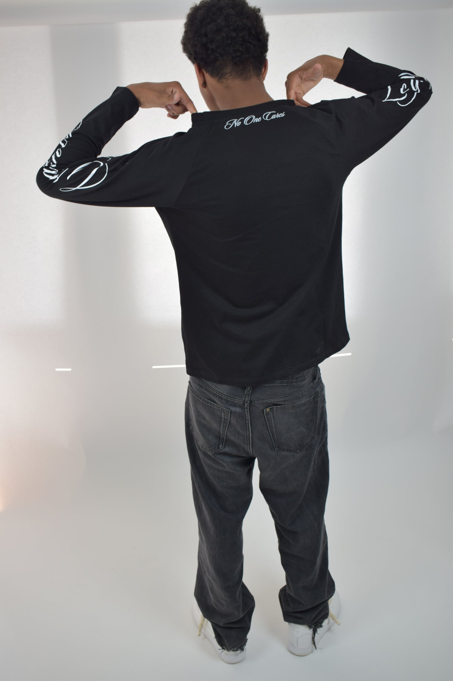 Greatness Legacy Long-sleeve T (Black)